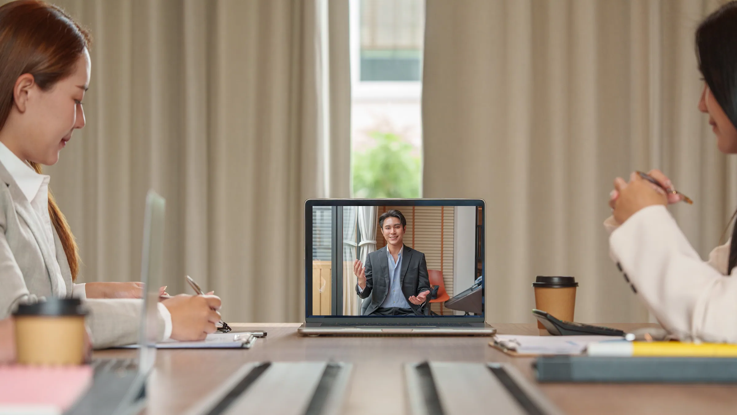 Questions to Ask Before Hiring an Insurance Virtual Assistant